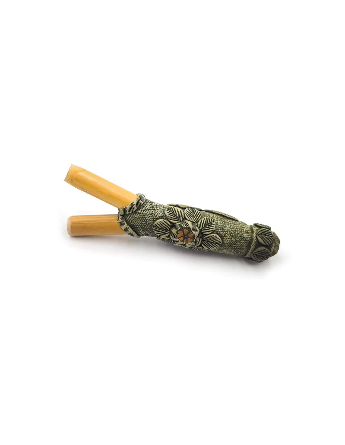 Kuripe with Snuff Container