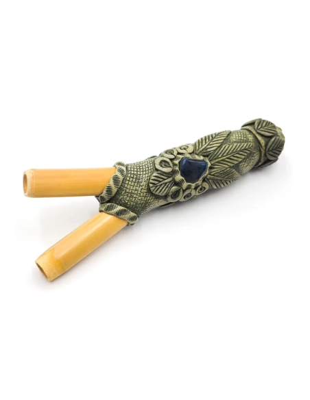 Kuripe with Snuff Container